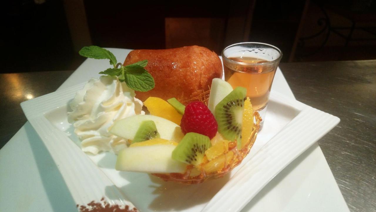 Logis Le Printemps Hotel Restaurant - มงเตลิมาร์ ภายนอก รูปภาพ