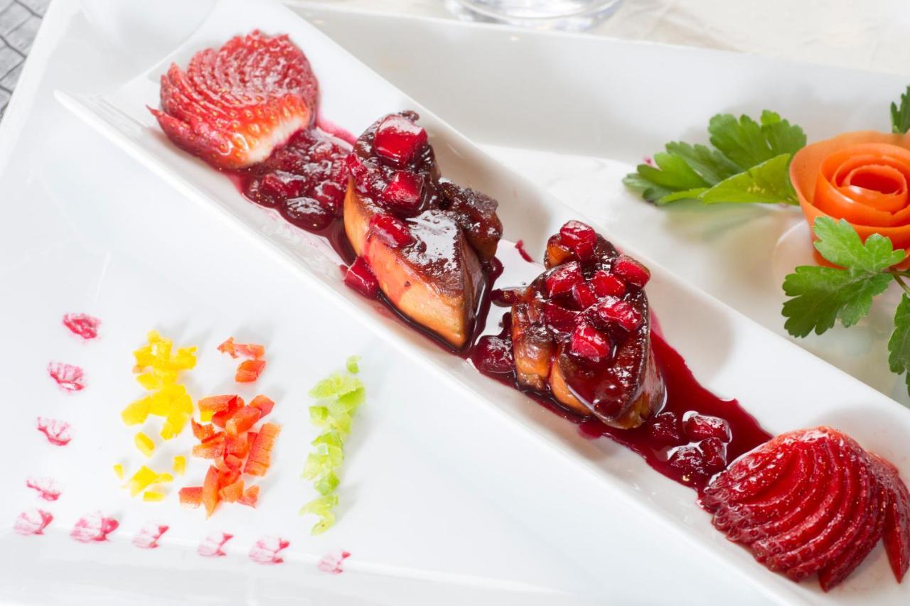 Logis Le Printemps Hotel Restaurant - มงเตลิมาร์ ภายนอก รูปภาพ